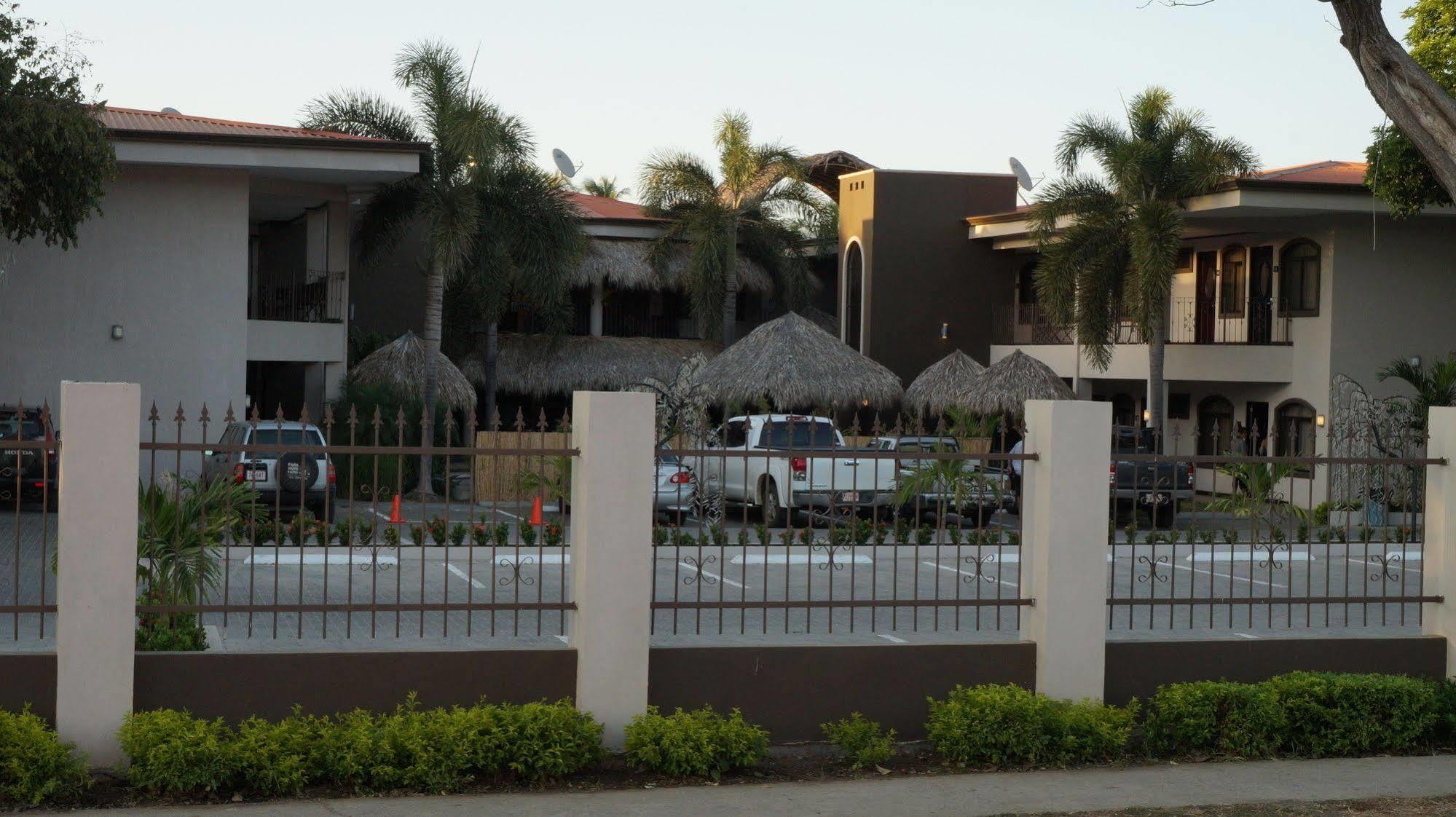 Hotel Colono Beach Coco Exterior foto